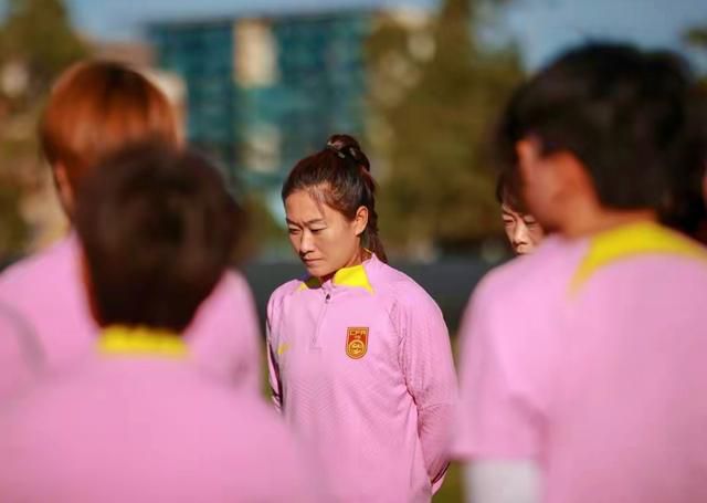 清纯美女被爆操